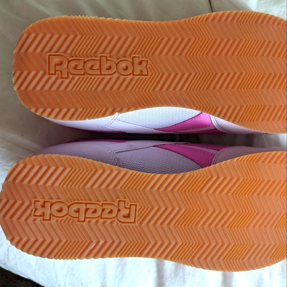 Pink on Pink Reebok Classics - Picture 6 of 6